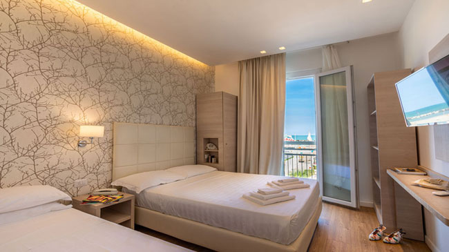 Camera Matrimoniale o Doppia con Balcone Vista Mare - Hotel Orchidea Blu Torre Pedrera di Rimini